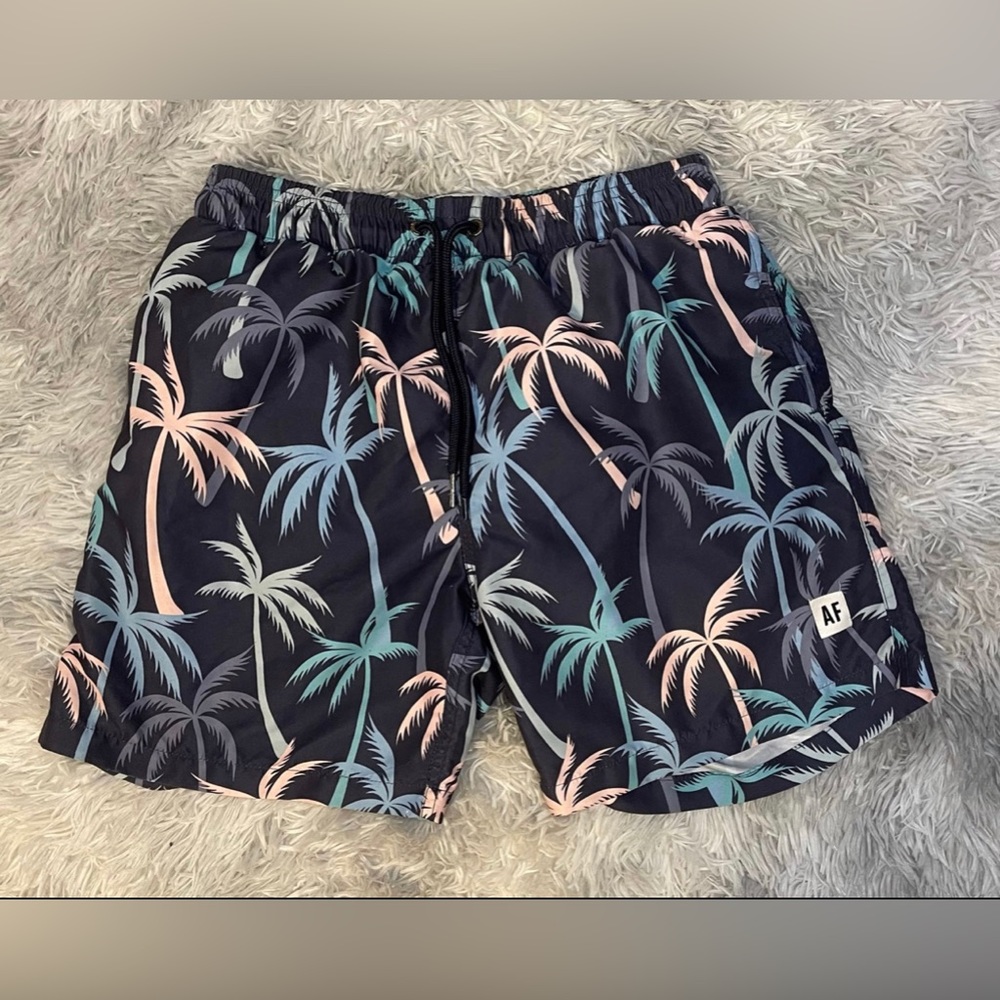 Men’s ALLFENIX swimming trunks size Medium palm trees